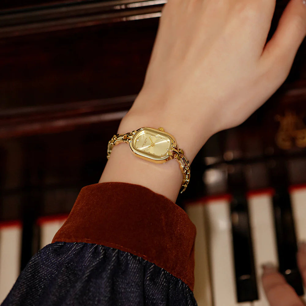 Retro Oval Gold Quartz Watch - My Store