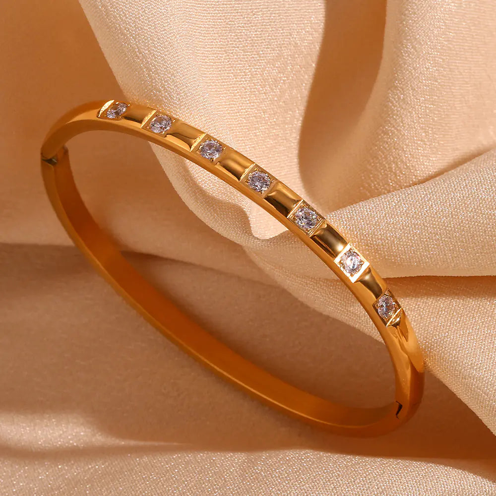 18K Gold Plated Stainless Steel Zircon Buckle Bracelet - My Store